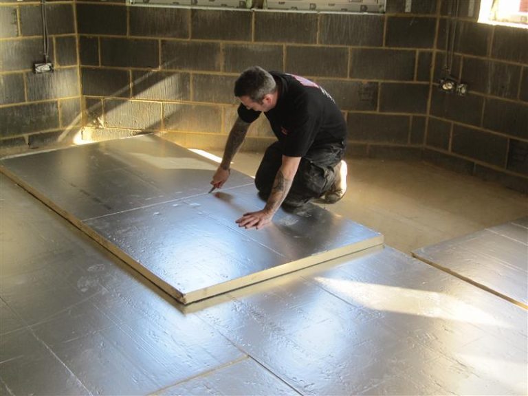 Sound insulation through the floor in London, Insulation House